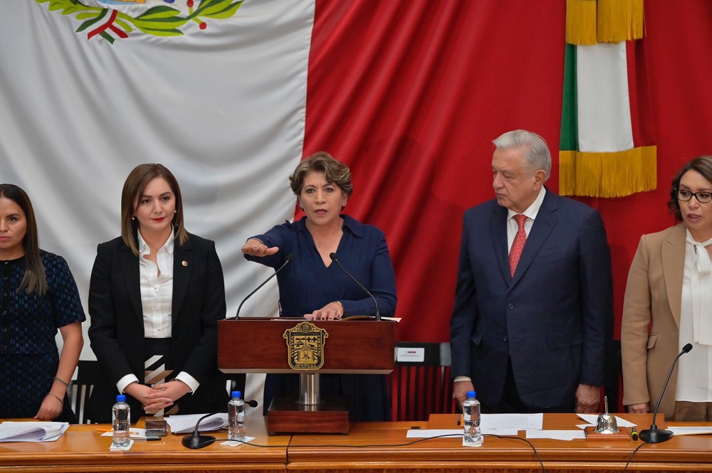 Maestra Delfina Gomez